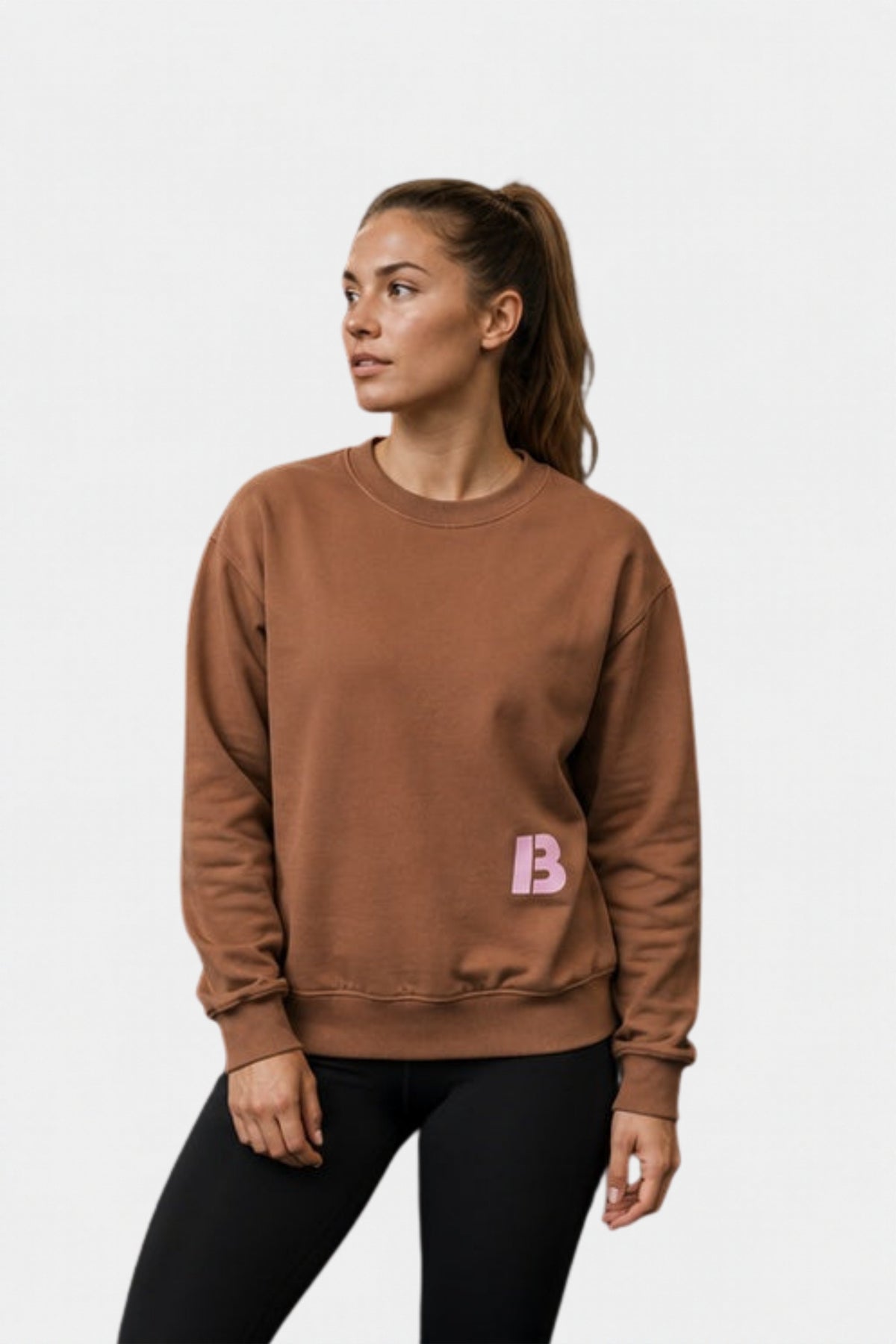 BEAR Crew Neck – Brown / Pink, forfra