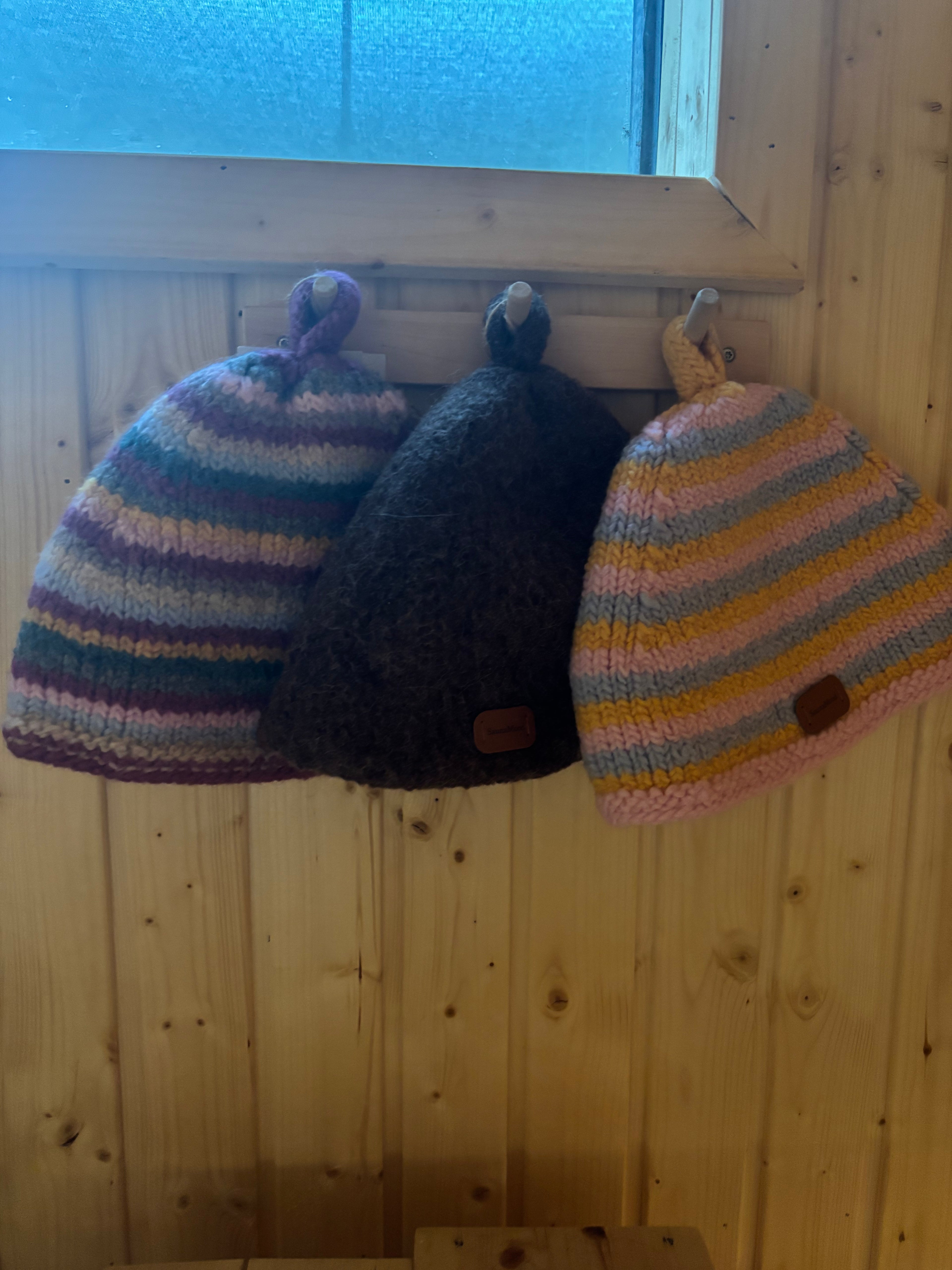 SAUNAHUE – Pastel Stripe